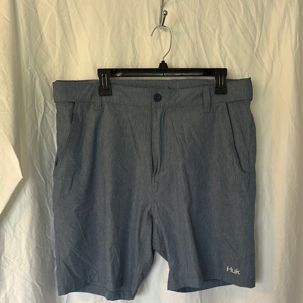 Huk Men's Flat Front Shorts in Blue